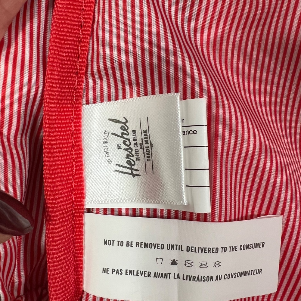 NWOT Herschel Supply Company Grove XS Black Pineapple Backpack - Picture 4 of 5